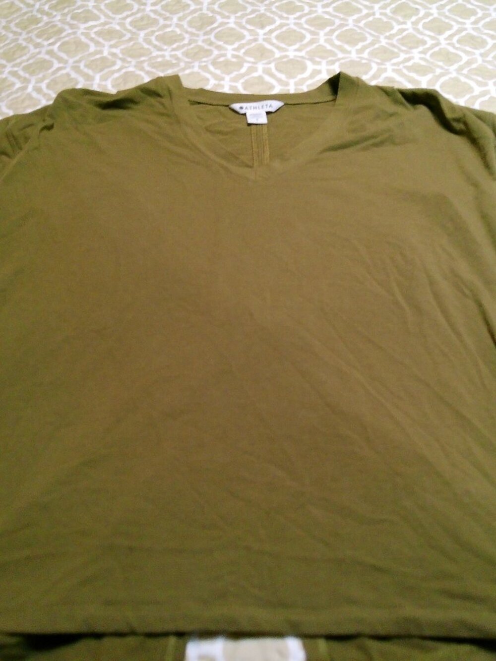 ATHELETA T SHIRT GREAT CONDITION SIZE SMALL